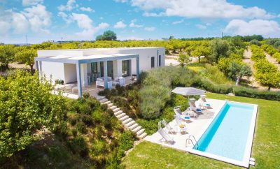 Villa in Noto with pool
