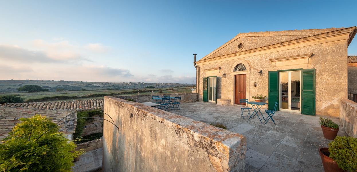 City of Messina Villas in Messina Discover the best villas in Sicily